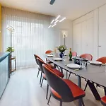 Maison Mandarine 5 Bedrooms 180m2