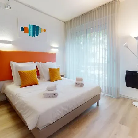 Prázdninový dům Maison Mandarine 5 Bedrooms 180m2