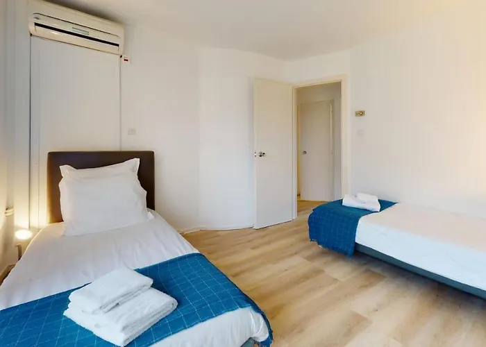 Maison Mandarine 5 Bedrooms 180m2 Dom wakacyjny