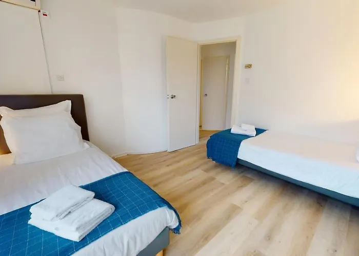 Maison Mandarine 5 Bedrooms 180m2